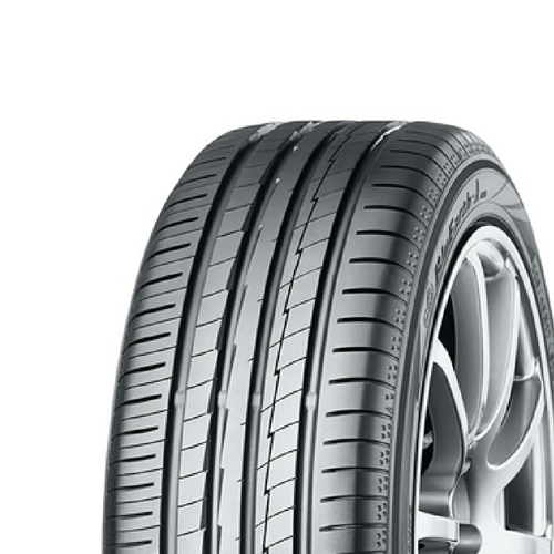 215/55 R17 94V BluEarth-GT AE51B Lexus ES Yokohama
